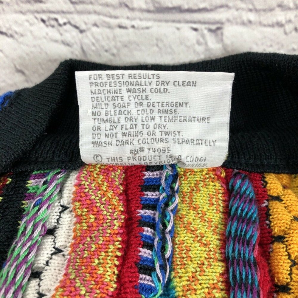 Vtg COOGI Cotton Knit 3-D Sweater Australia V-Neck - Picture 10 of 11